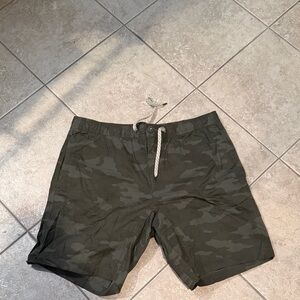 Vuori Men's Green Camouflage Athletic Shorts